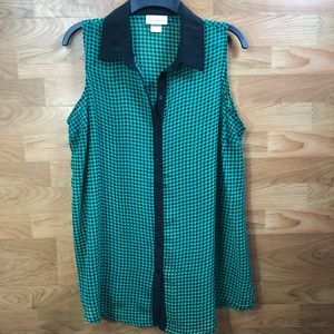 Oh! mamma Size XL Sleeveless Button up Collared Block Patter Sheer Blouse
